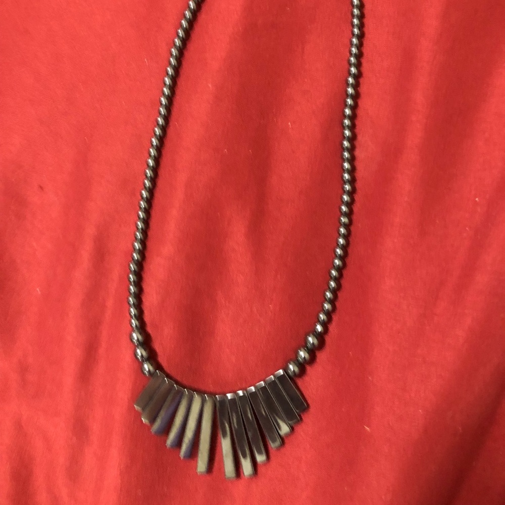 Women’s hematite necklace